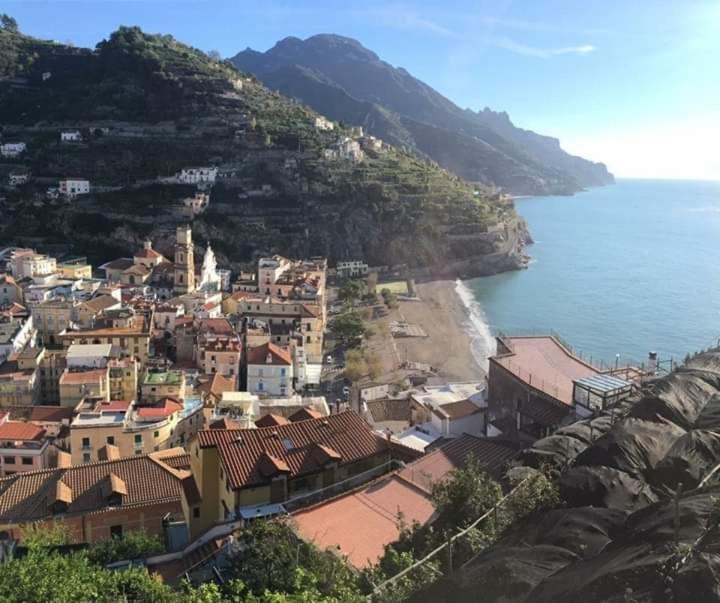 Апартаменты Amalfi Coast Palace In Минори Экстерьер фото